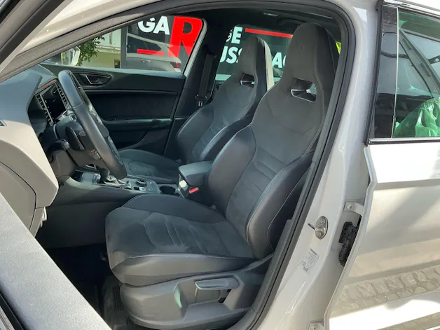 CUPRA Ateca VZ 4Drive *** PANORAMAGLASDACH & ASSISTENZPAKET ***