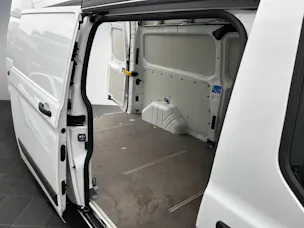 FORD Transit Custom Van 320 L2H2 2.0 TDCi 130 Trend