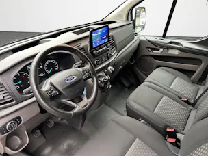 FORD Transit Custom Van 320 L2H2 2.0 TDCi 130 Trend