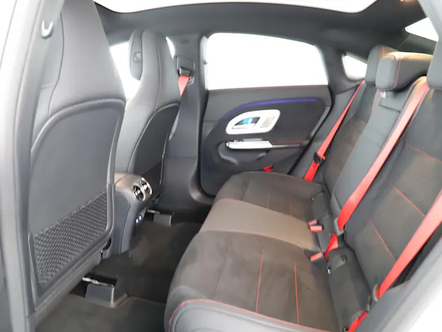MERCEDES-BENZ CLA 220 8G-DCT 4Matic