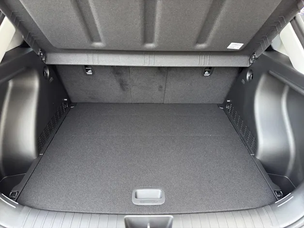 HYUNDAI Kona EV 65.4 kWh Amplia