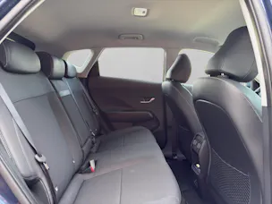 HYUNDAI Kona EV 65.4 kWh Amplia