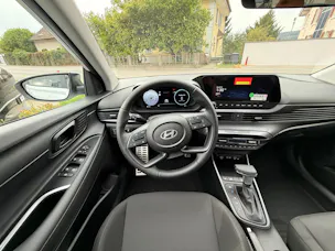 HYUNDAI Bayon 1.0 T-GDi Amplia DCT