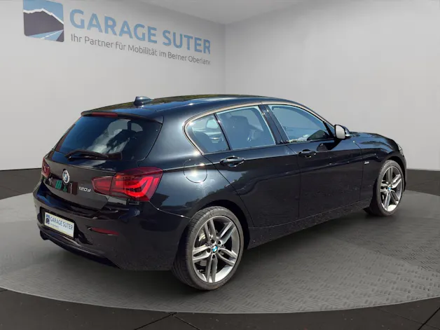BMW 1er Reihe F20 120d xDrive SAG