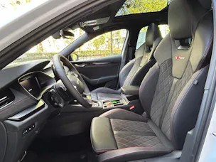 SKODA Octavia Combi 2.0 TSI DSG RS