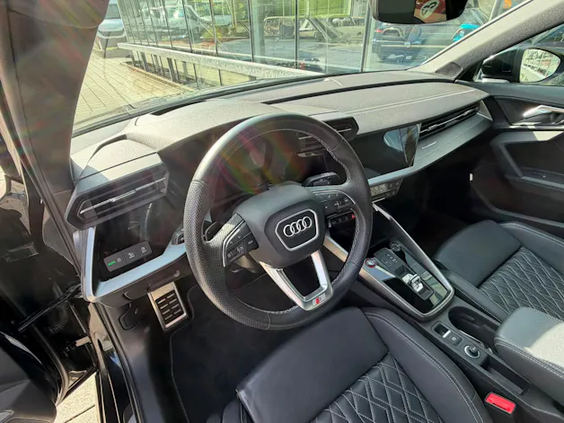 AUDI S3 Sportback 2.0 TFSI quattro S-tronic