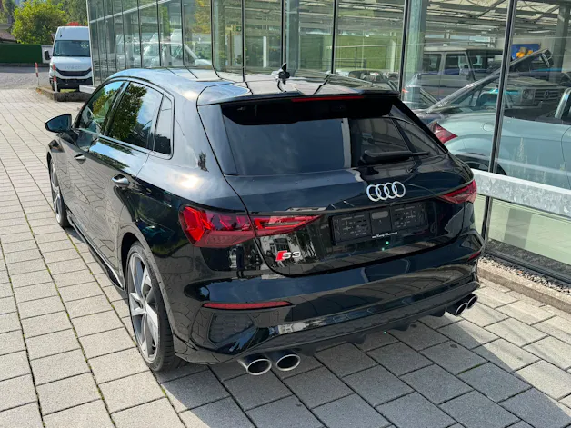 AUDI S3 Sportback 2.0 TFSI quattro S-tronic