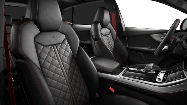 AUDI Q8 TFSI quattro 250 kW tiptronic