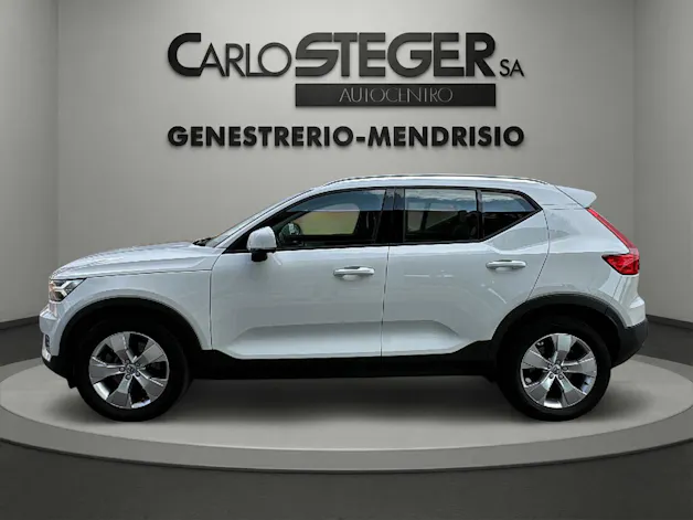 VOLVO XC40 D3 AWD Momentum Geartronic