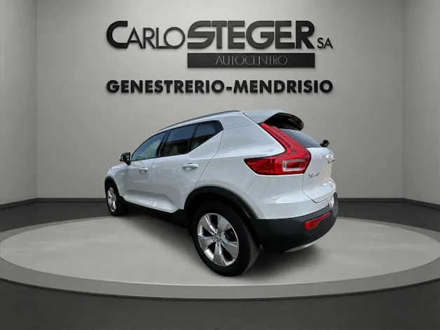 VOLVO XC40 D3 AWD Momentum Geartronic