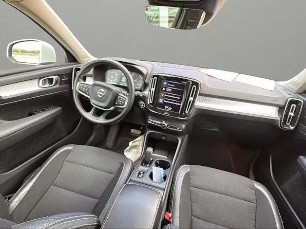 VOLVO XC40 D3 AWD Momentum Geartronic