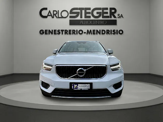 VOLVO XC40 D3 AWD Momentum Geartronic