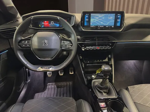 PEUGEOT 208 1.2 PureTech GT Pack