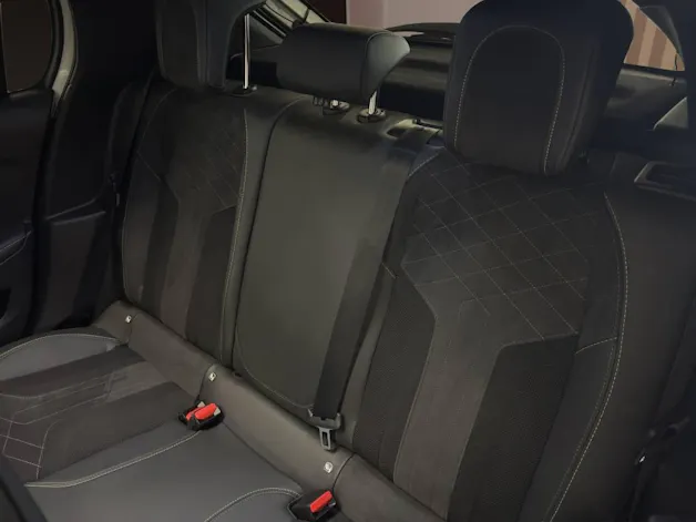 PEUGEOT 208 1.2 PureTech GT Pack