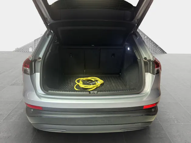 AUDI Q4 e-tron 50 quattro