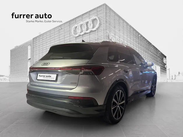 AUDI Q4 e-tron 50 quattro