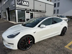 Tesla Model 3 Performance Dual Motor AWD