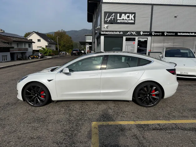 Tesla Model 3 Performance Dual Motor AWD