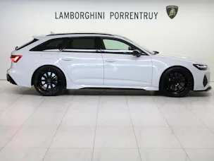 AUDI RS6 Avant 4.0 TFSI V8 Performance quattro