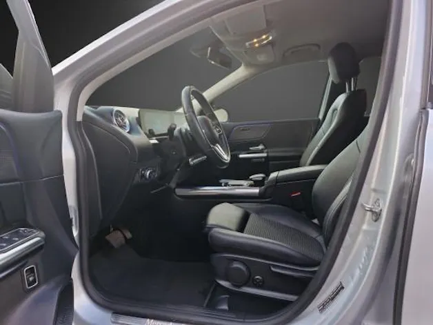 MERCEDES-BENZ B 200 Progressive
