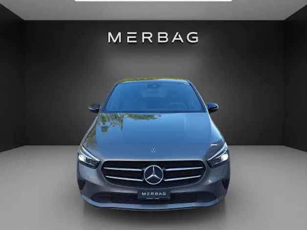 MERCEDES-BENZ B 200 Progressive