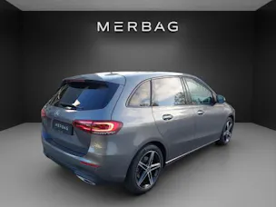 MERCEDES-BENZ B 200 Progressive