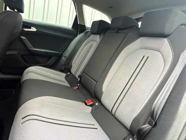 SEAT Leon ST 1.5 eTSI mHEV DSG Style