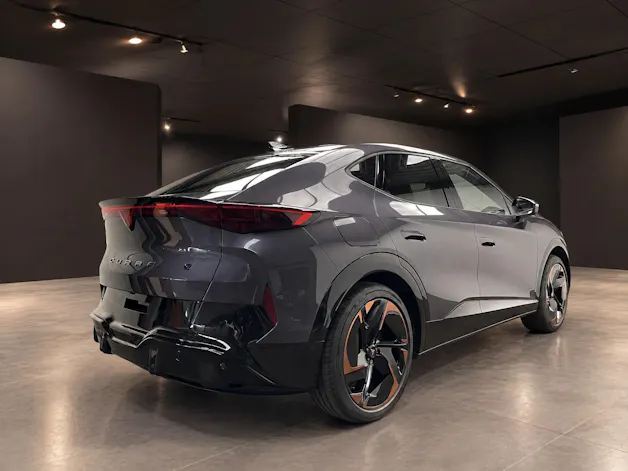CUPRA Tavascan Type 9 77 kWh Adrenaline