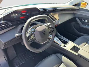 PEUGEOT 308 1.2 Hybrid Allure