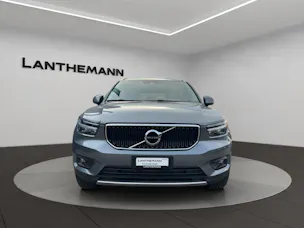 VOLVO XC40 T3 Momentum