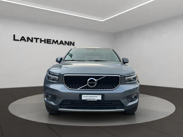 VOLVO XC40 T3 Momentum