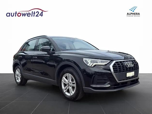 AUDI Q3 35 TFSI Attraction S-tronic