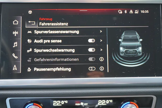 AUDI Q3 35 TFSI Attraction S-tronic