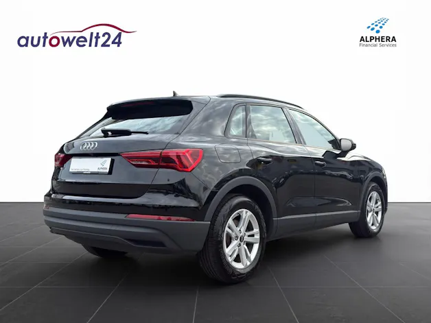 AUDI Q3 35 TFSI Attraction S-tronic