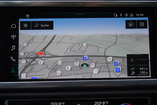AUDI Q3 35 TFSI Attraction S-tronic