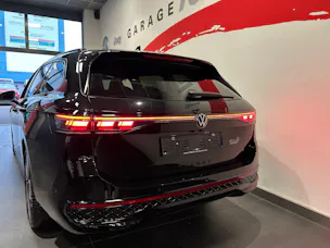 VW Passat Variant 2.0 TDI evo R-Line 4 Motion DSG