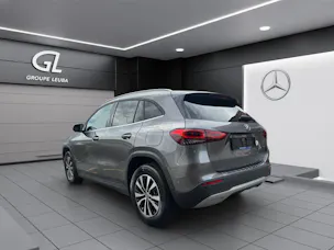 MERCEDES-BENZ GLA 200 Style