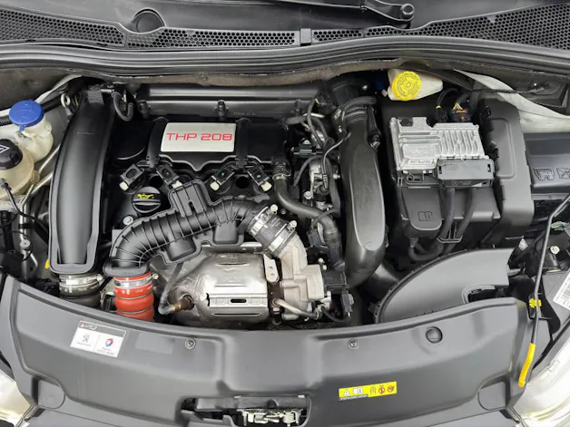 PEUGEOT 208 1.6 Turbo GTi Sport