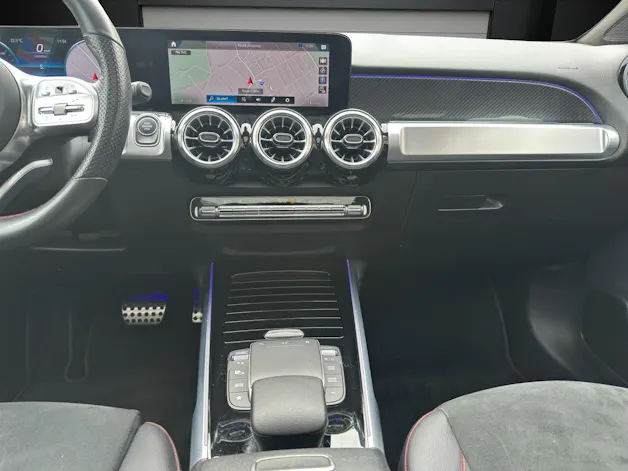 MERCEDES-BENZ GLB 250 AMG Line 4 MATIC