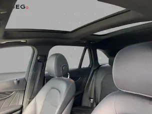 MERCEDES-BENZ GLC 200 AMG Line 4Matic 9G-Tronic