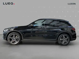 MERCEDES-BENZ GLC 200 AMG Line 4Matic 9G-Tronic
