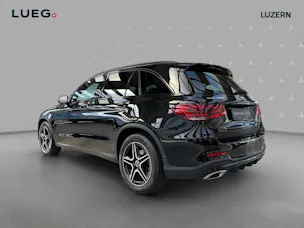 MERCEDES-BENZ GLC 200 AMG Line 4Matic 9G-Tronic