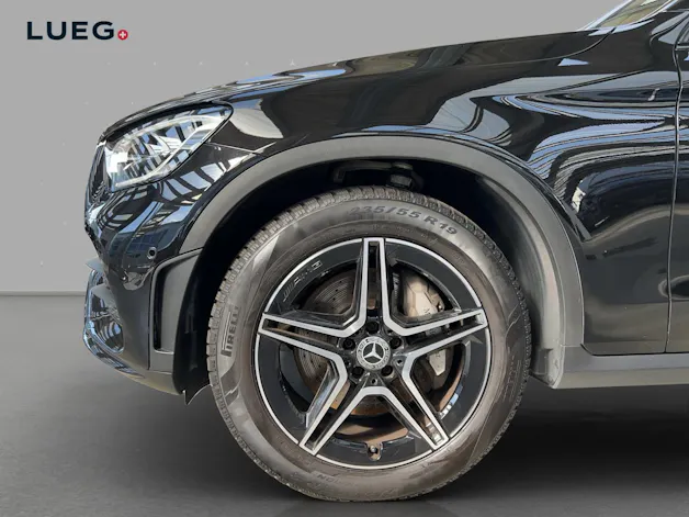 MERCEDES-BENZ GLC 200 AMG Line 4Matic 9G-Tronic