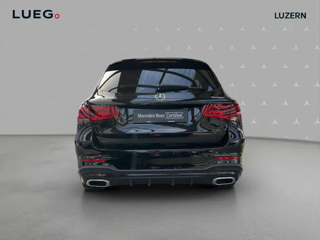 MERCEDES-BENZ GLC 200 AMG Line 4Matic 9G-Tronic