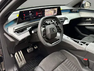 PEUGEOT 3008 145 e-DCS6 Hybrid GT Exclusive