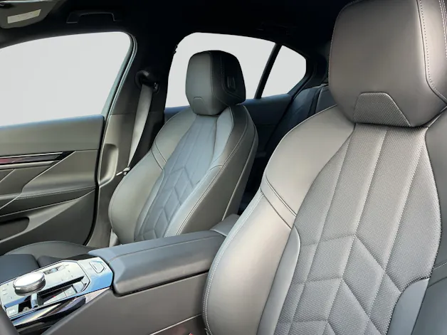 BMW 520d xDrive 48V M Sport Steptronic