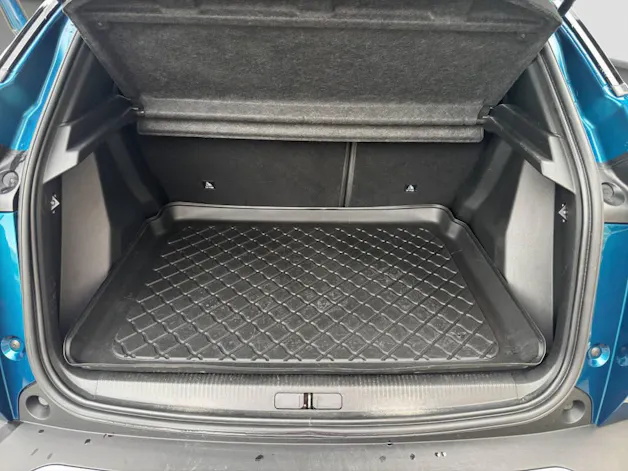 PEUGEOT 2008 1.2 Hybrid 145 GT