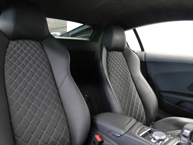 AUDI R8 Coupé performance S-Tronic