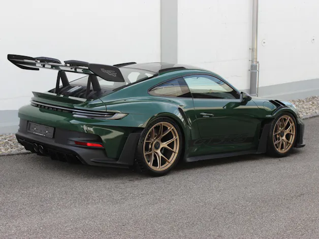 PORSCHE 911 GT3 RS Weissach-Paket BRITISH RACING GREEN
