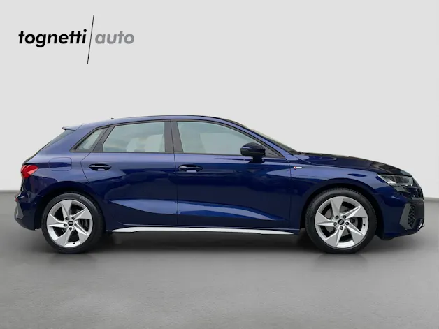AUDI A3 Sportback 35 TFSI Attraction S-tronic